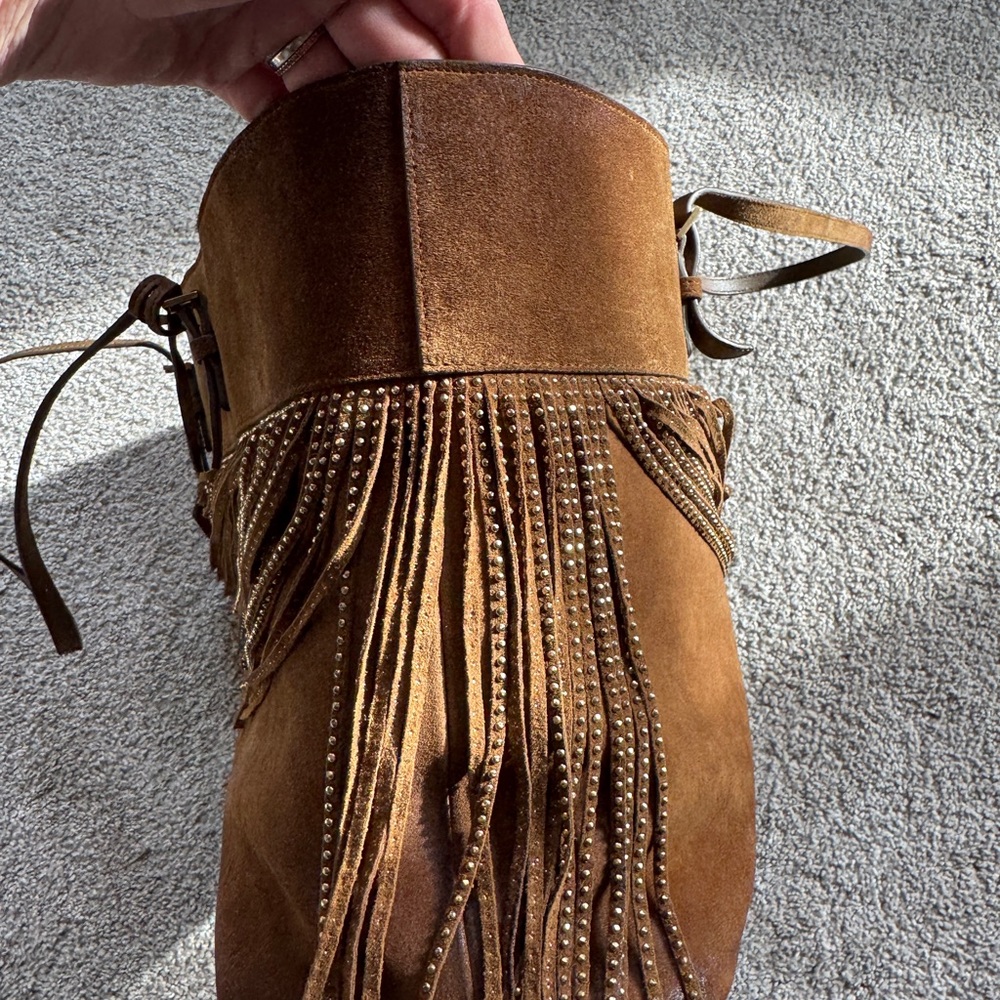 Yves Saint Laurent Tan Suede Fringe Tote - Picture 5 of 10